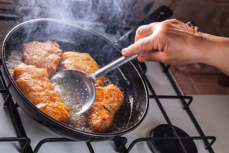 Cooking in oil
