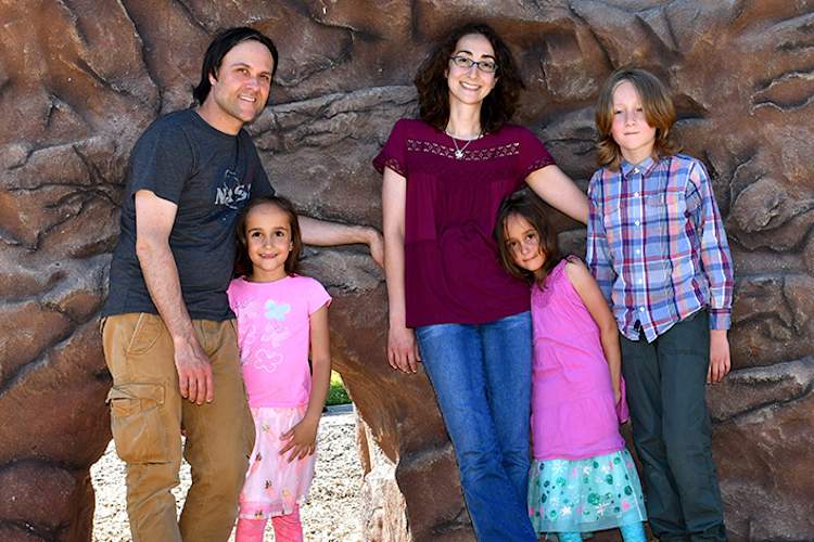 Tori Tomalia and her family.