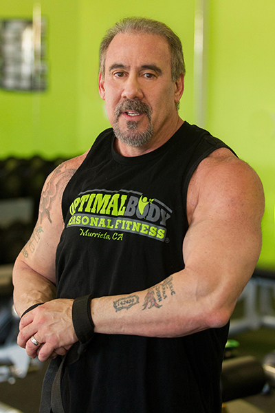 DAVE flex in gym 12-2016