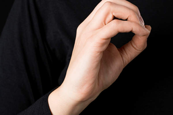Hand in an O shape.