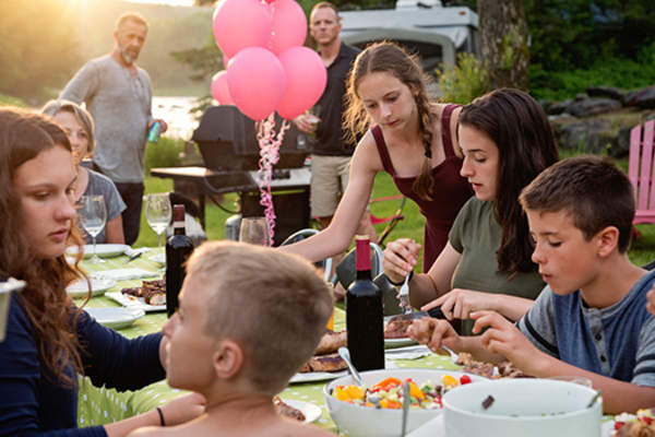 Large outdoor family gathering.