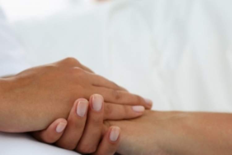 5 Meaningful Ways to Support Cancer Patients