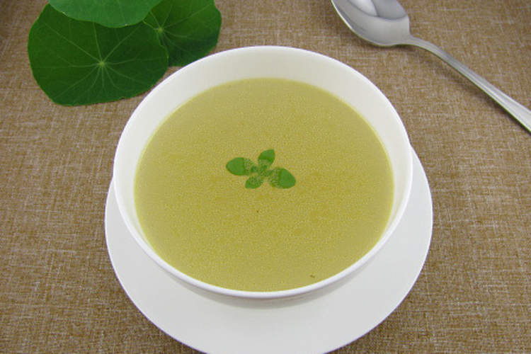 bowl of pea soup
