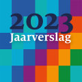 De tekst 'Jaarverslag 2023' op een ondergrond van gekleurde blokken in SIDN-huisstijl.