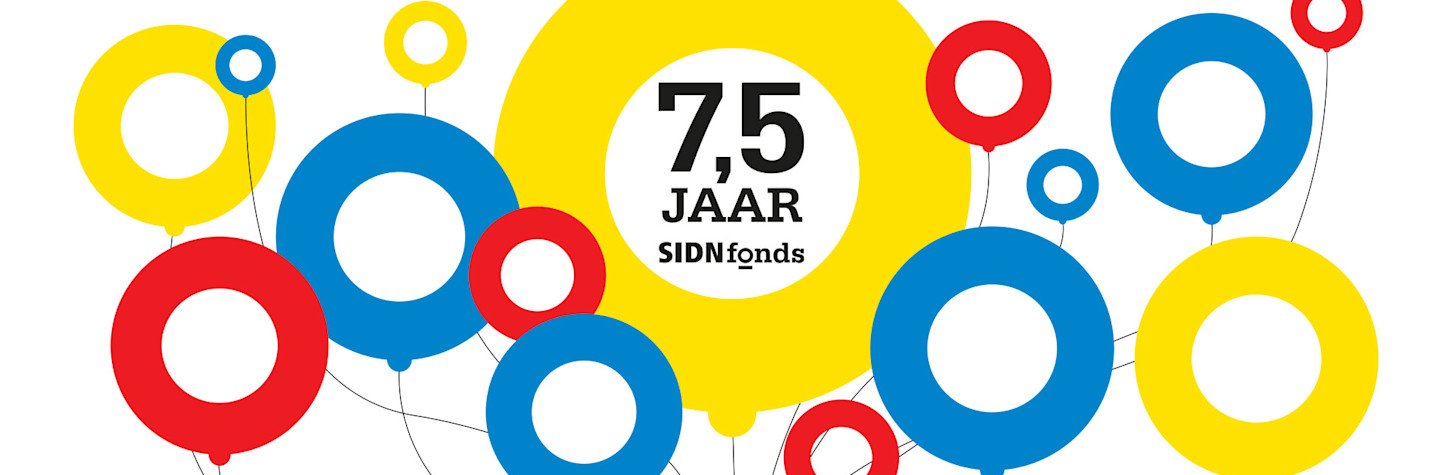 Illustration of balloons with the text '7.5 years SIDN fund' in one of the balloons.
