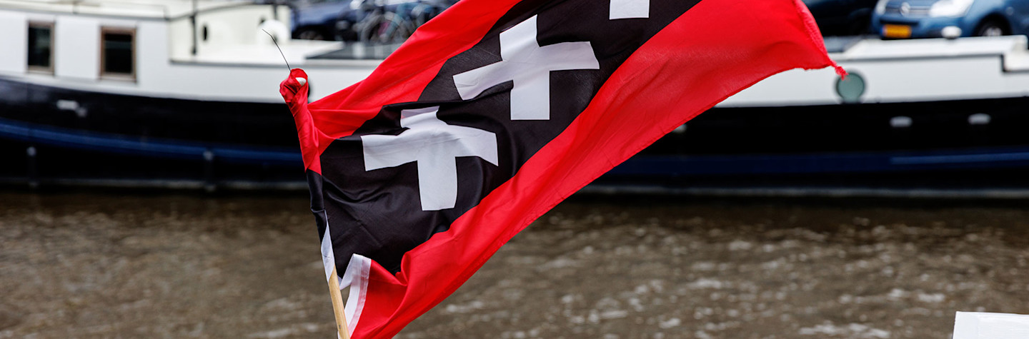 Amsterdam flag on an inland vessel