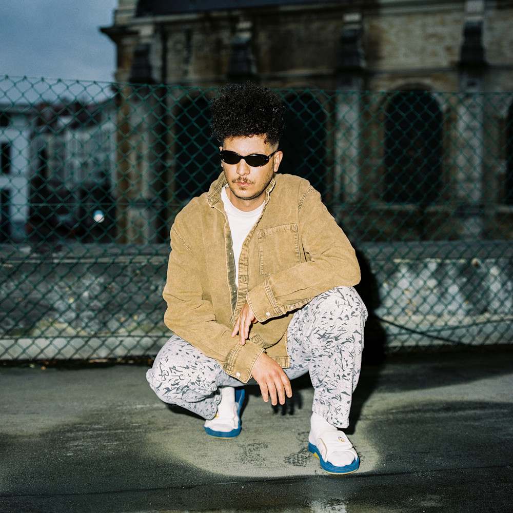 cheb runner - listen! - jw (web res)-17