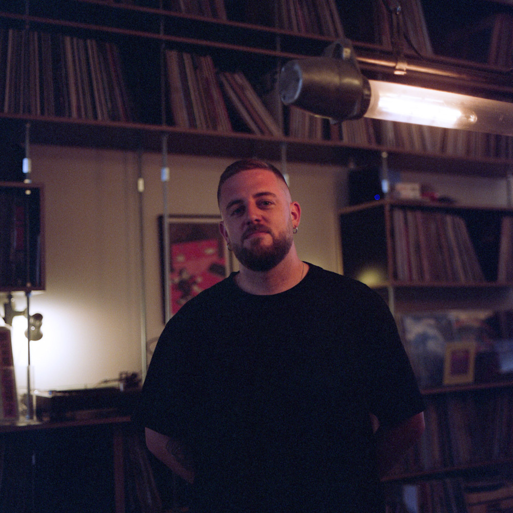 listen! - pim thomas (WEB RES)-44