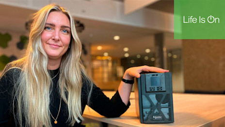 Beskytt elektronisk utstyr med en UPS