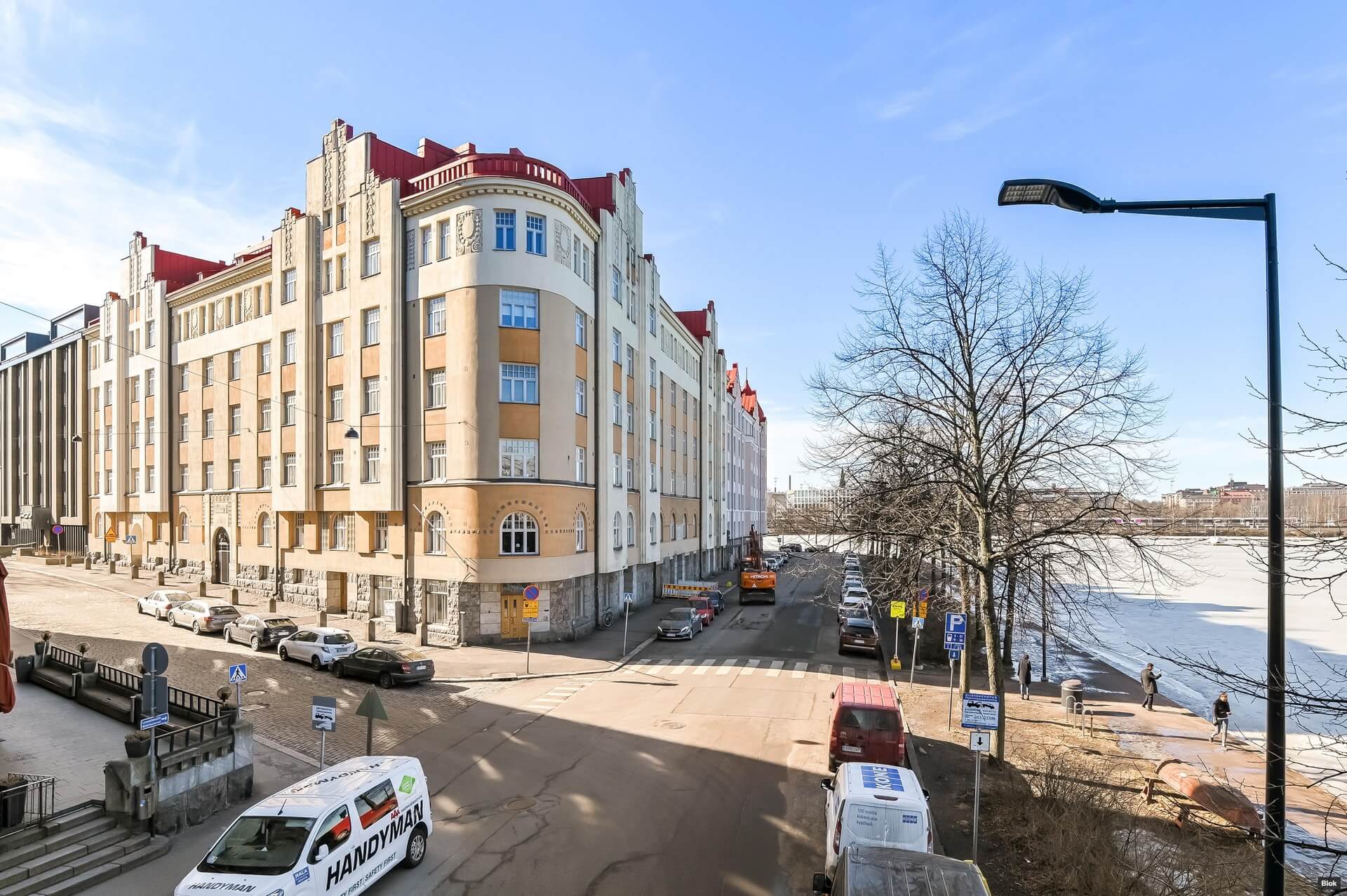 Saariniemenkatu 8, Siltasaari – 3