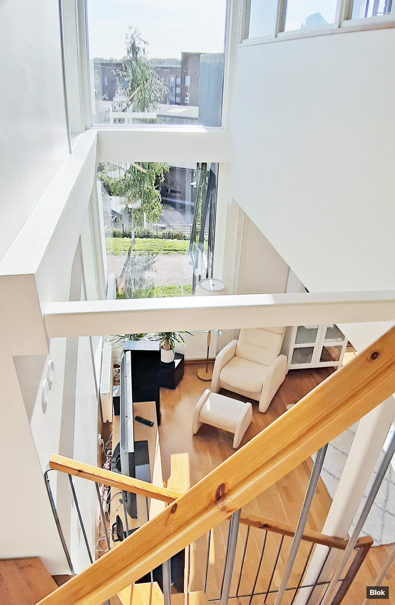 biologinkatu 8 – stairs
