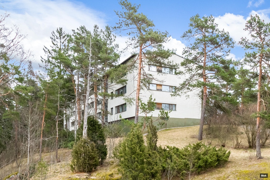 Niittykallio 2 G 63 - Talo