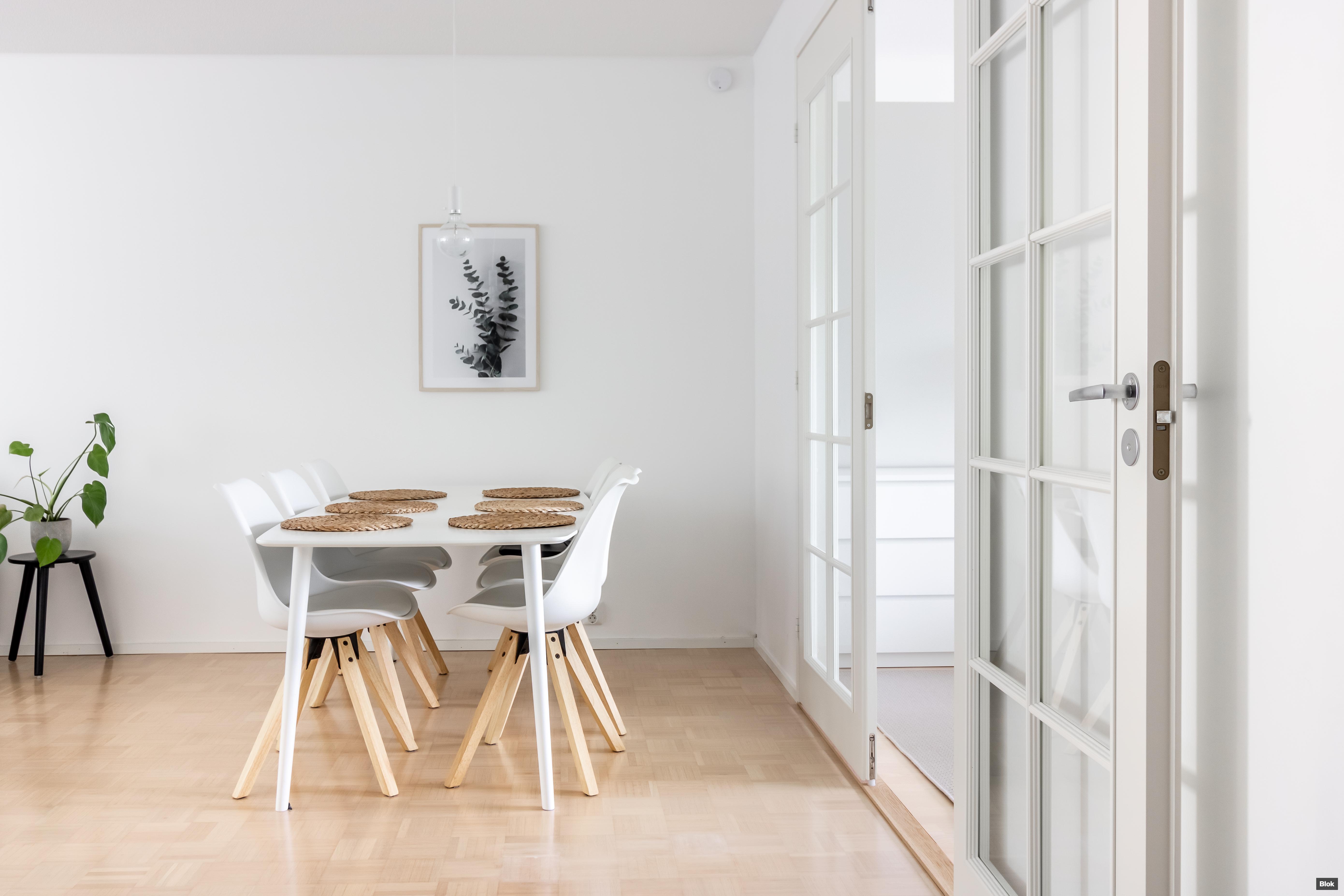 pietarinkatu living room