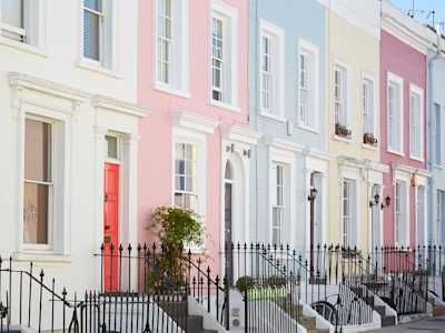 Can overseas investors buy uk property