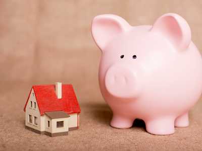 Buy to let piggy bank -1