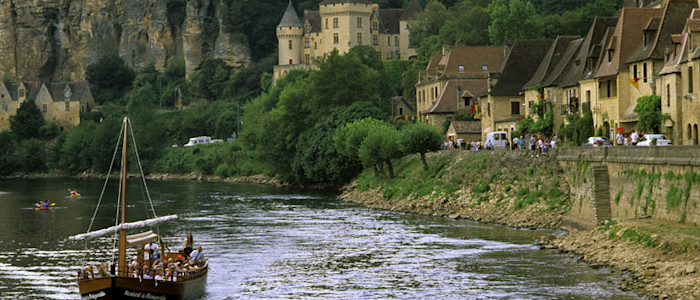 Copyright-BROCHARD-CRTNA-Village de La Roque Gageac en Perigord - Dordogne - (24).-7770-800