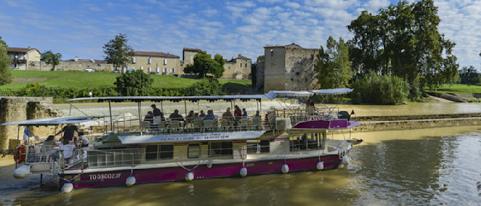 Copyright-- Alban GILBERT CRTA - Alban GILBERT CRTA-Croisiere fluviale sur la Baise pres de Vianne-10028-800