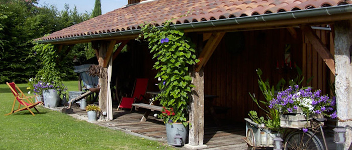 Hbergement-insolites-a-la-campagne-47-SECHOIR-A-TABAC-(2)-280px