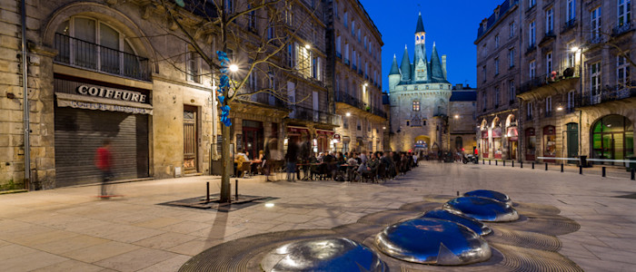 Copyright-Steve Leclech-CRTNA-Bordeaux by night-12841-800