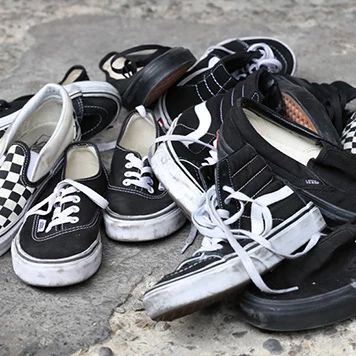 DIY: איך לנקות ולשמר נעלי VANS?