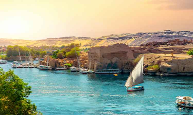 Egypt & Jordan Adventure with Felucca Cruise