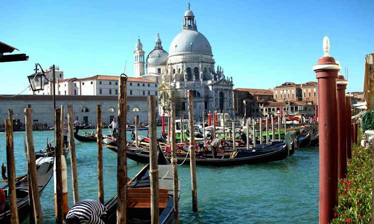 Italian Christmas & New Year Delights
