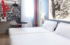 Hôtel Kyriad Paris Nord Porte de Saint Ouen