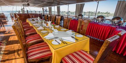 Open Buffet Dinner on Nile Cruise Open Buffet Dinner on Nile Cruise
