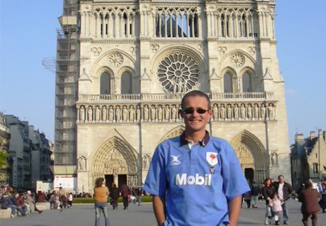 //images.ctfassets.net/zggpk8714k6l/5ZonVfradKwMOjMP4ka0hI/2300018eff96a70ba0ec338ae632eed3/expat-explore-Carel-paris.jpg