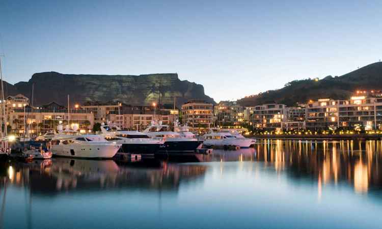 Arrive in Cape Town