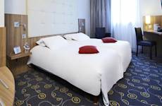 Hotel Kyriad Tours Centre