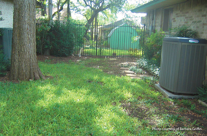 shady-retreat-garden-plan-before: This 12×14-ft area on the side of the
house is a shady area that can be a challenge.
