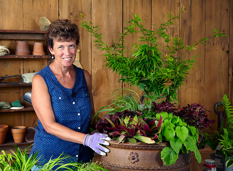 Karen Chapman with garden container: Professional garden designer, author and educator, Karen Chapman shares her favorite container gardening tools.