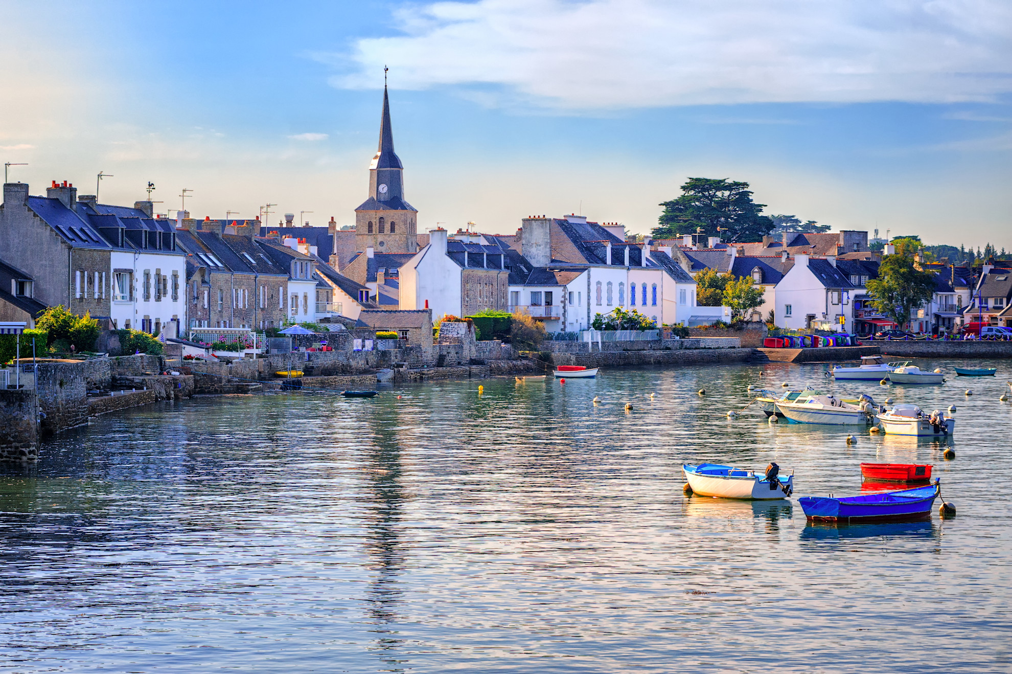 Boats in the Gulf of Morbihan © Shutterstock
