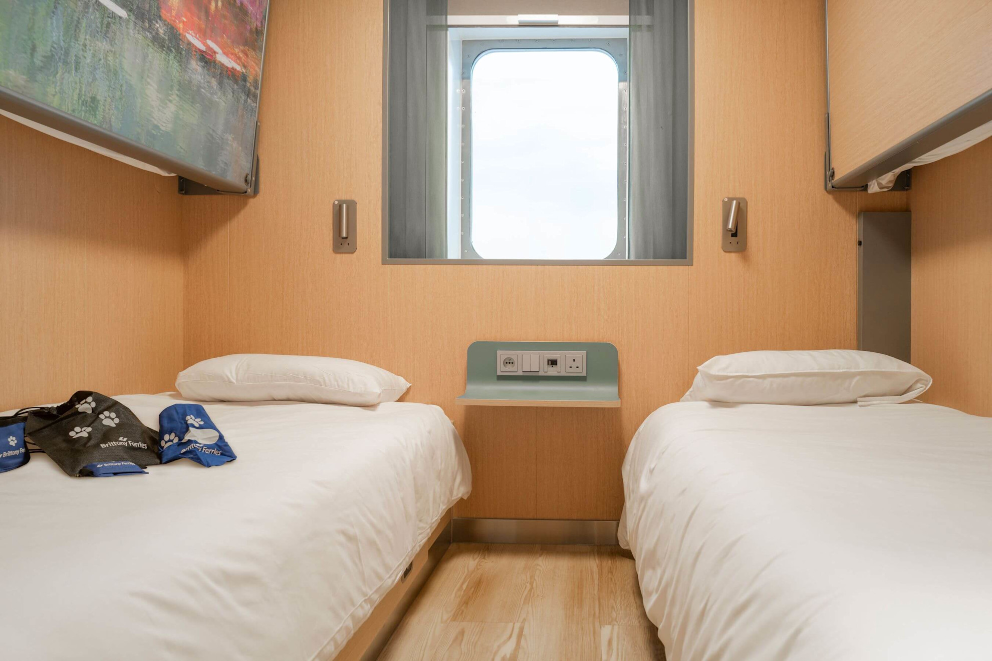 4 berth Outside Cabin, pet-friendly
