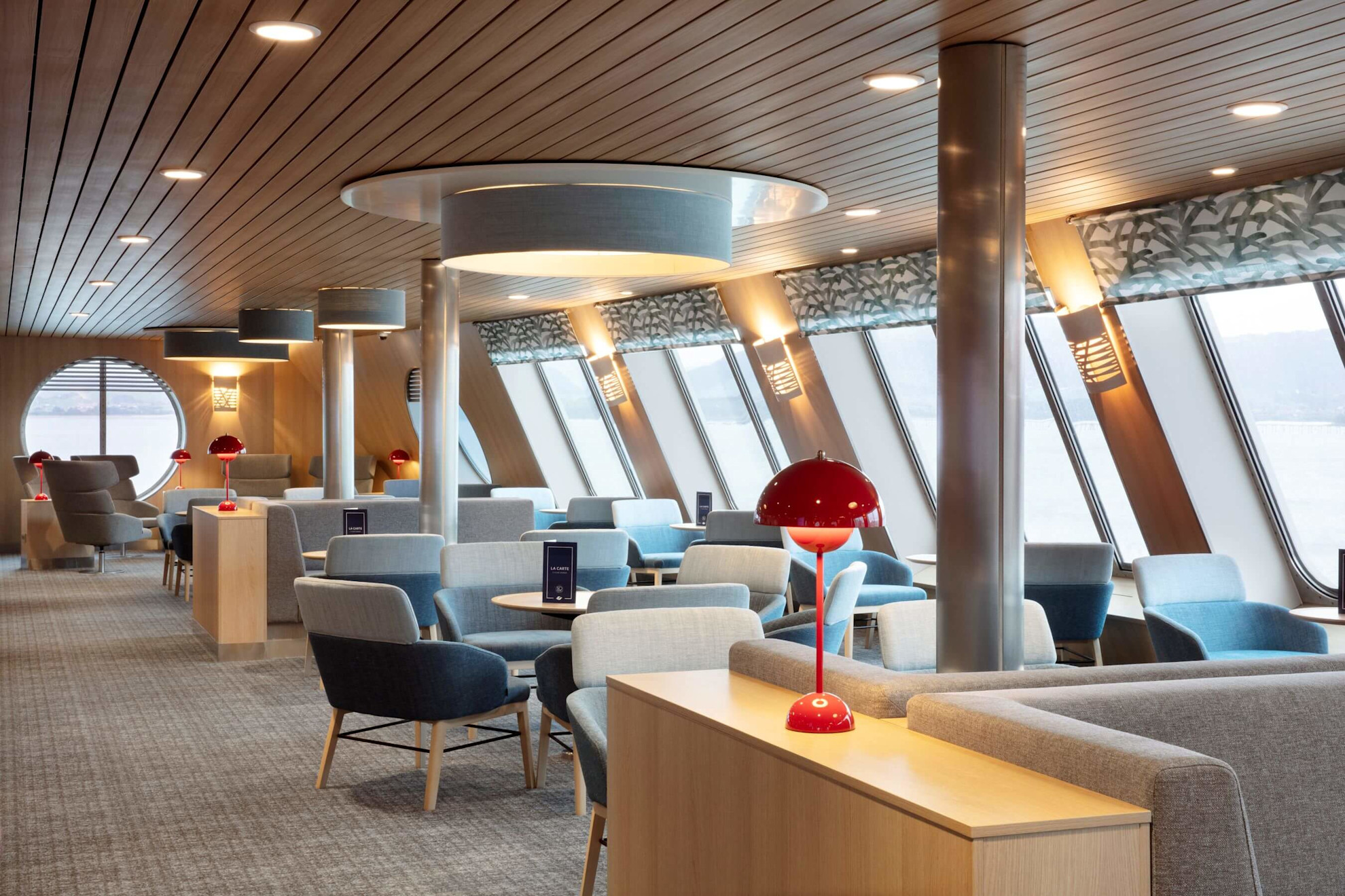 CClub Lounge aboard Brittany Ferries 澳洲幸运10十168体彩开奖网' Salamanca