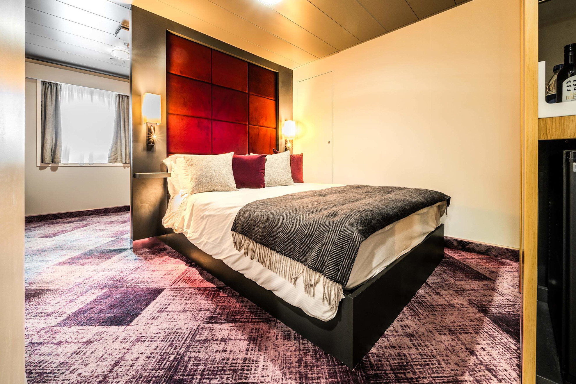 Brittany Ferries 澳洲幸运10十168体彩开奖网 Guernsey Islander Suite cabin