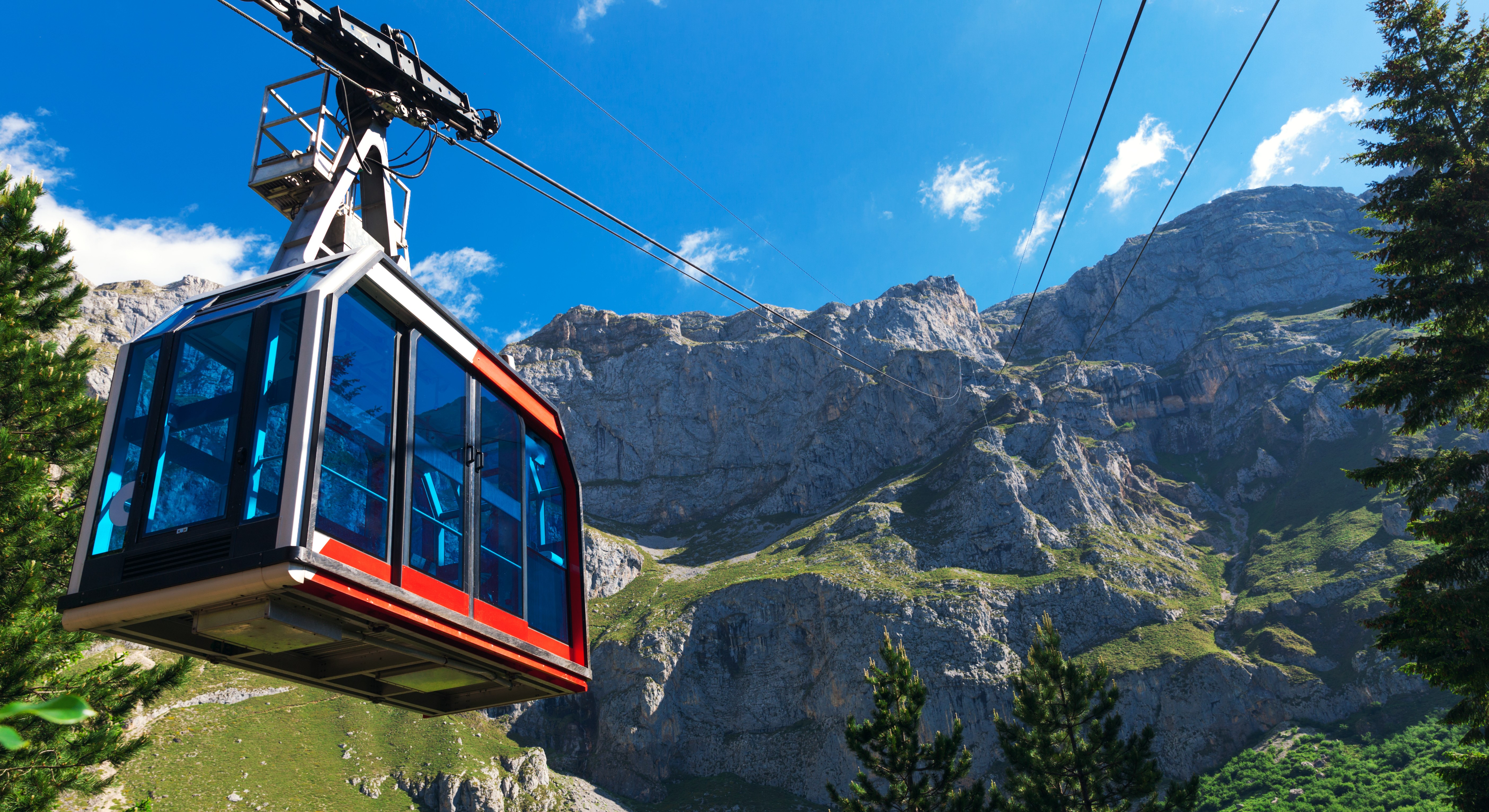 Cable car on the Picos de Europa car tour