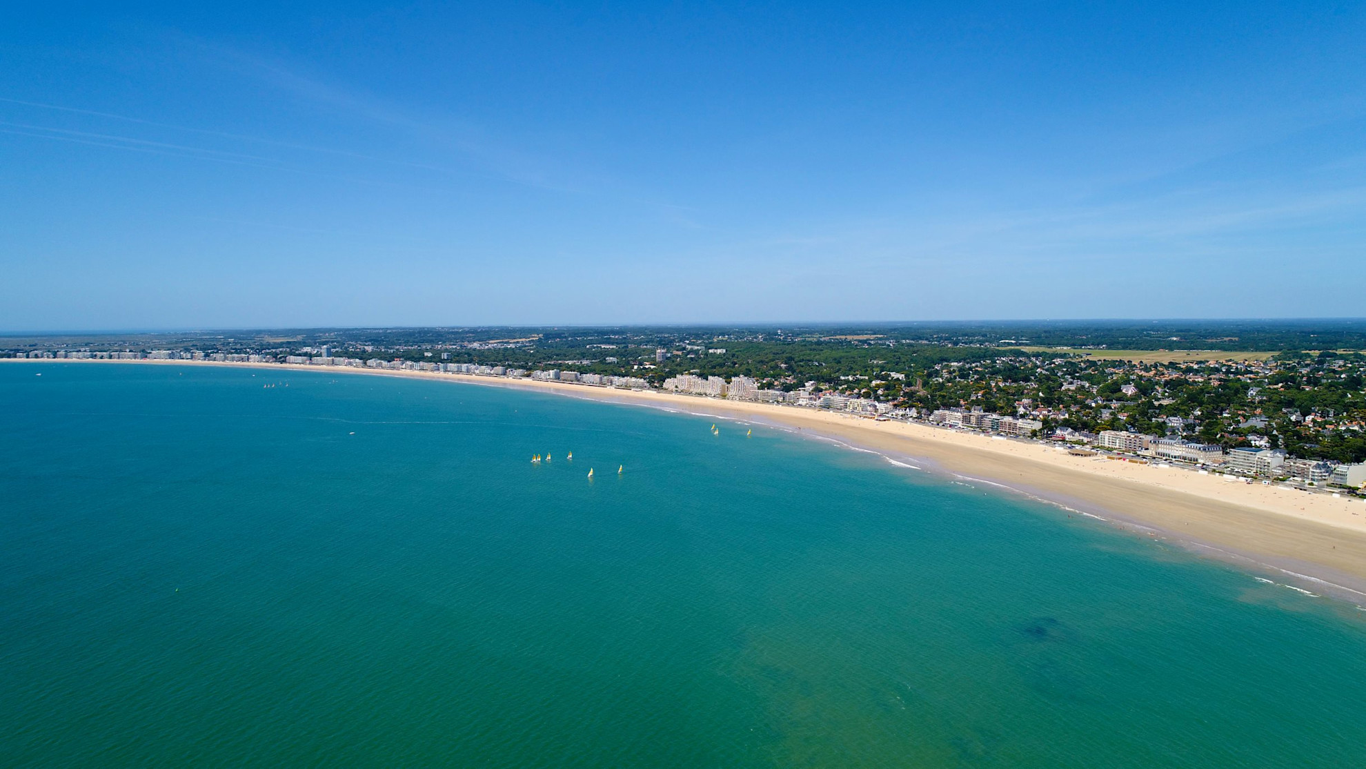 La Baule Escoublac beach © Shutterstock