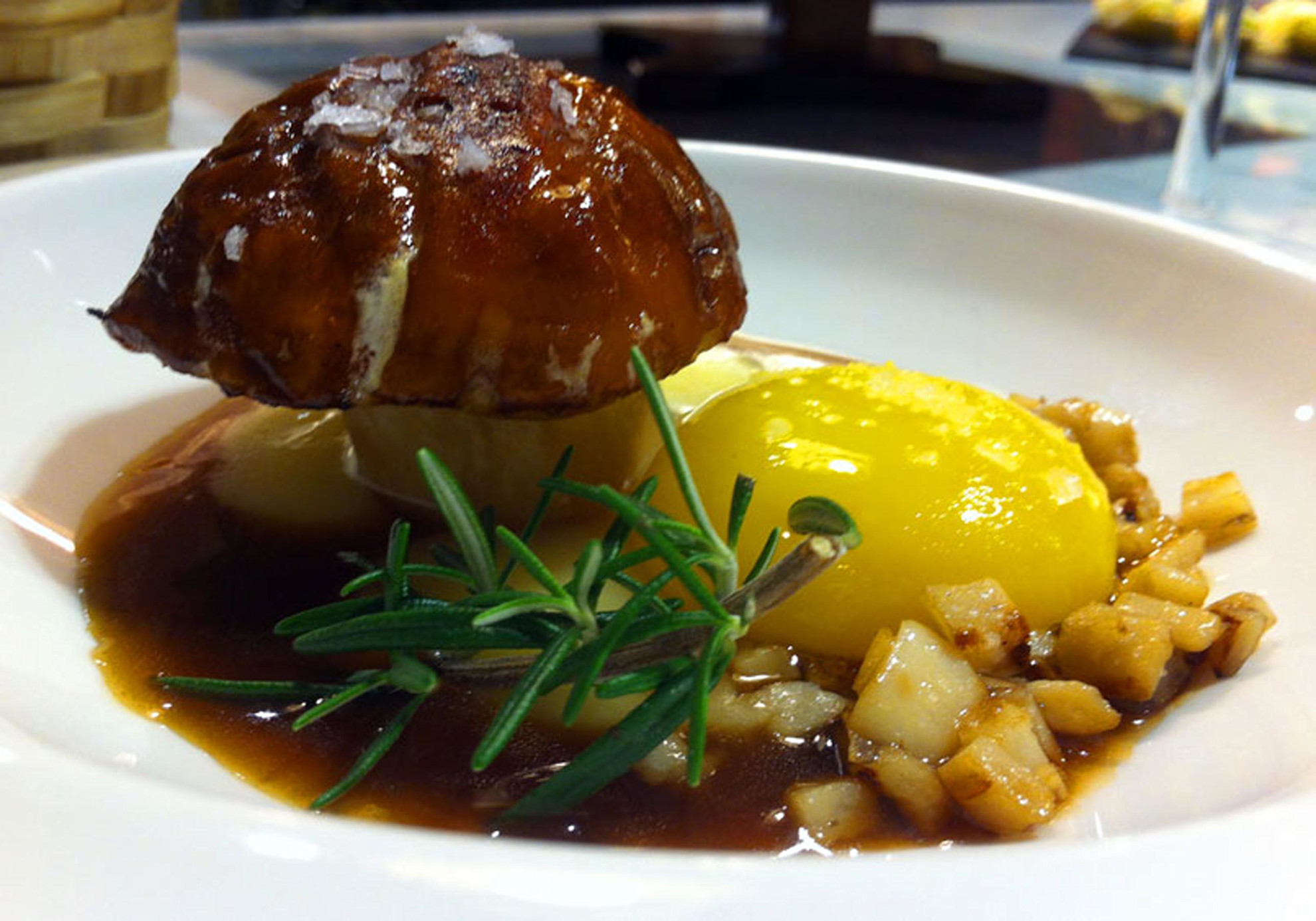 Traditional cooking from Casa Urola, San Sebastian