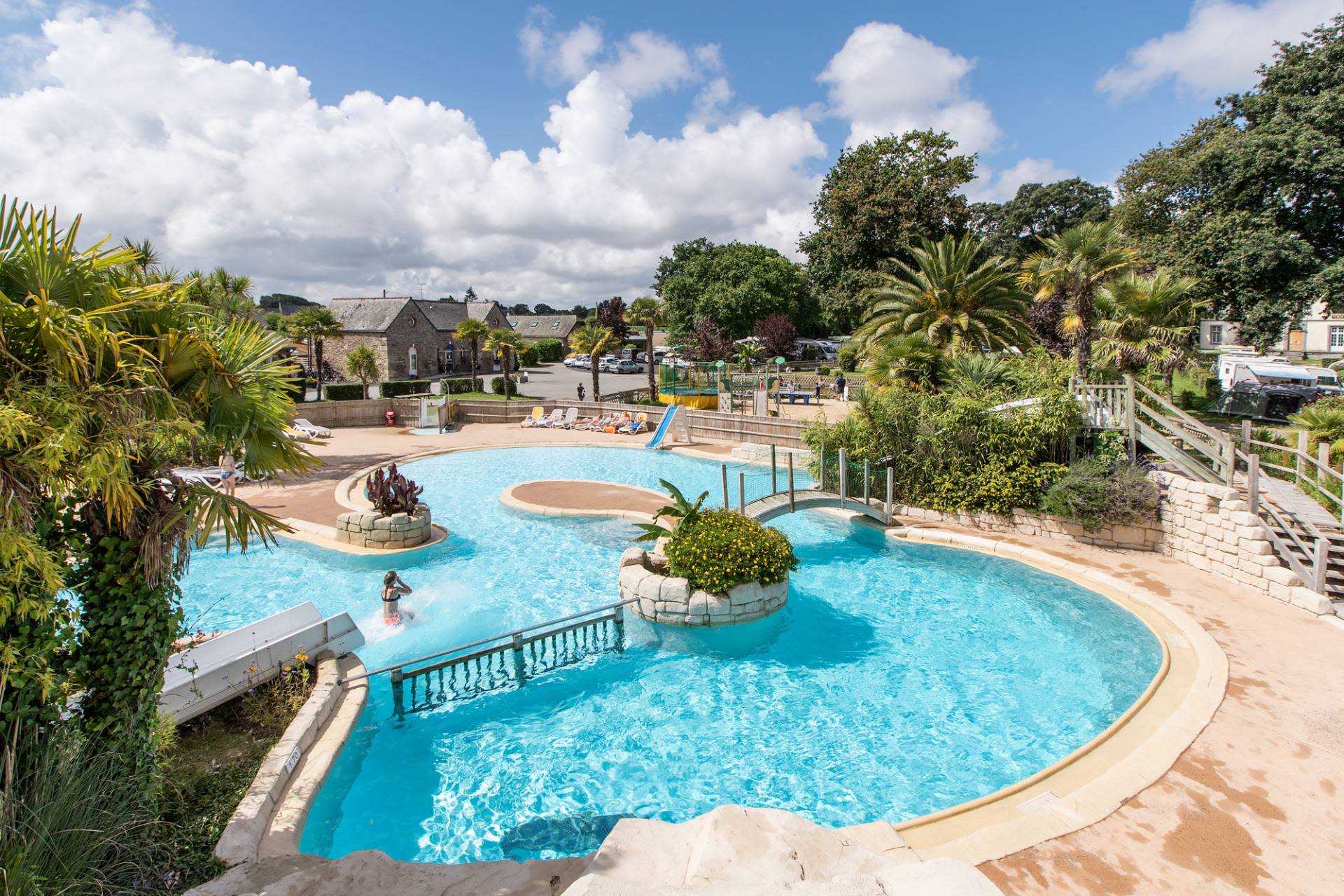 La Ville Huchet, Quelmer (YYB001) - pool view