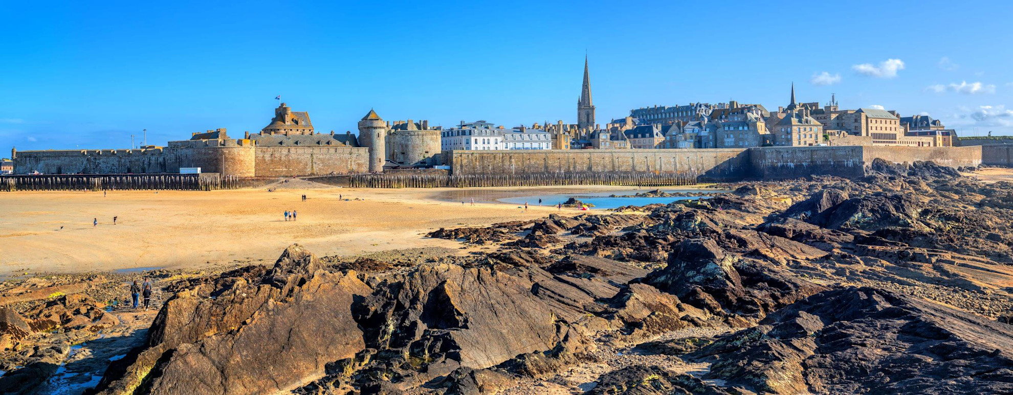 St Malo beach and intramuros walls