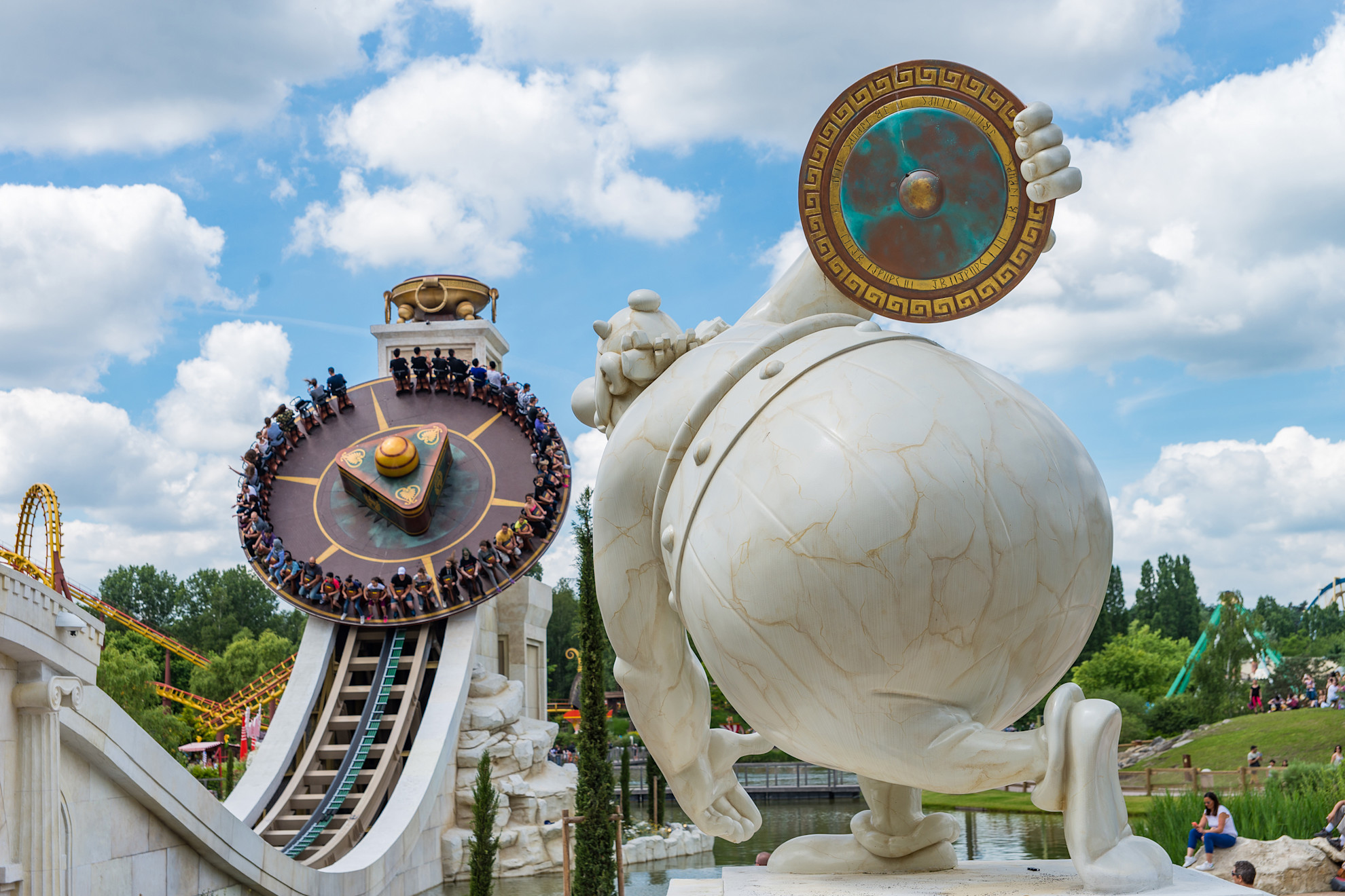 Discobelix ride at Parc Asterix © Parc Asterix / A. Sobczk