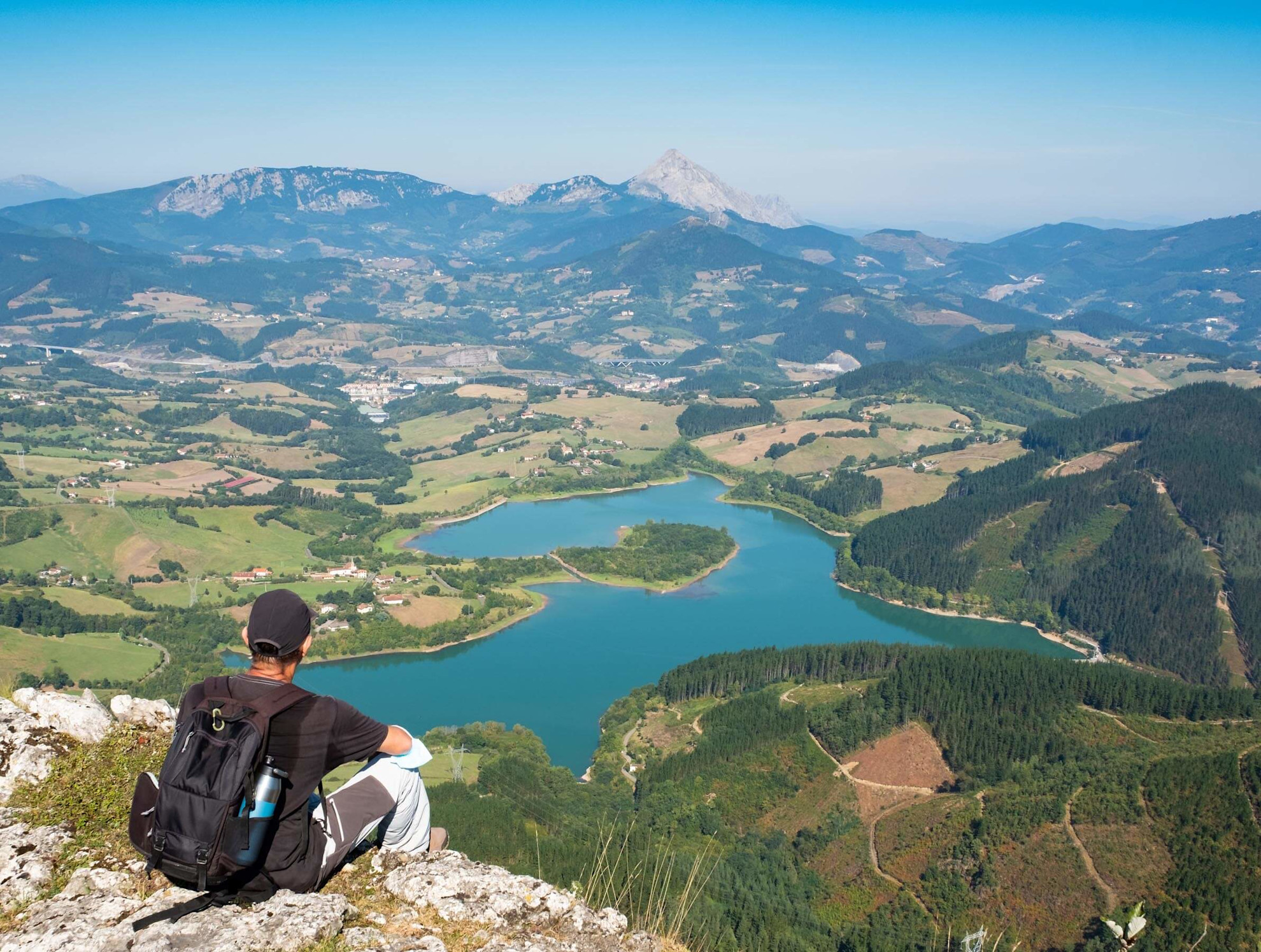 Explore the natural beauty of San Sebastián's landscape