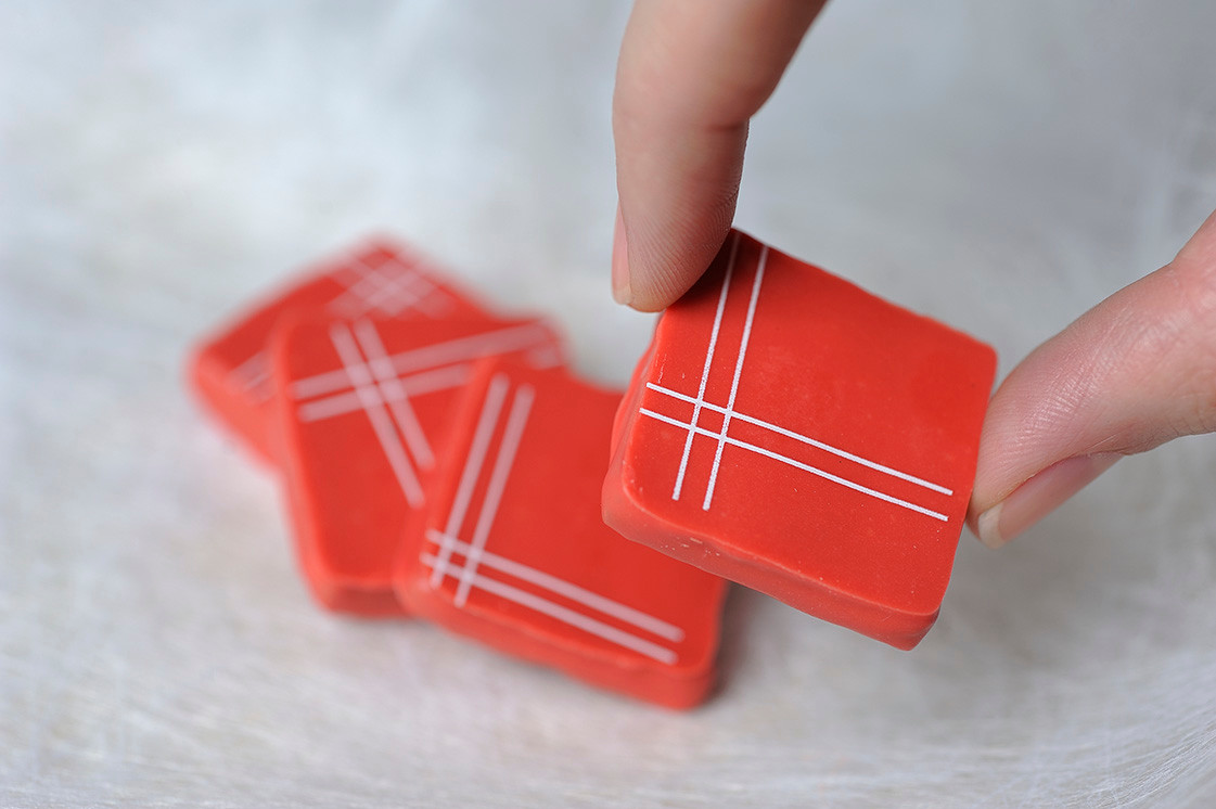Cholet handkerchief chocolates © Jean-Sebastian Evrard
