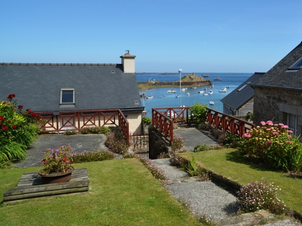 Gîte Braz, Ploubazlanec - exterior sea view BN6082