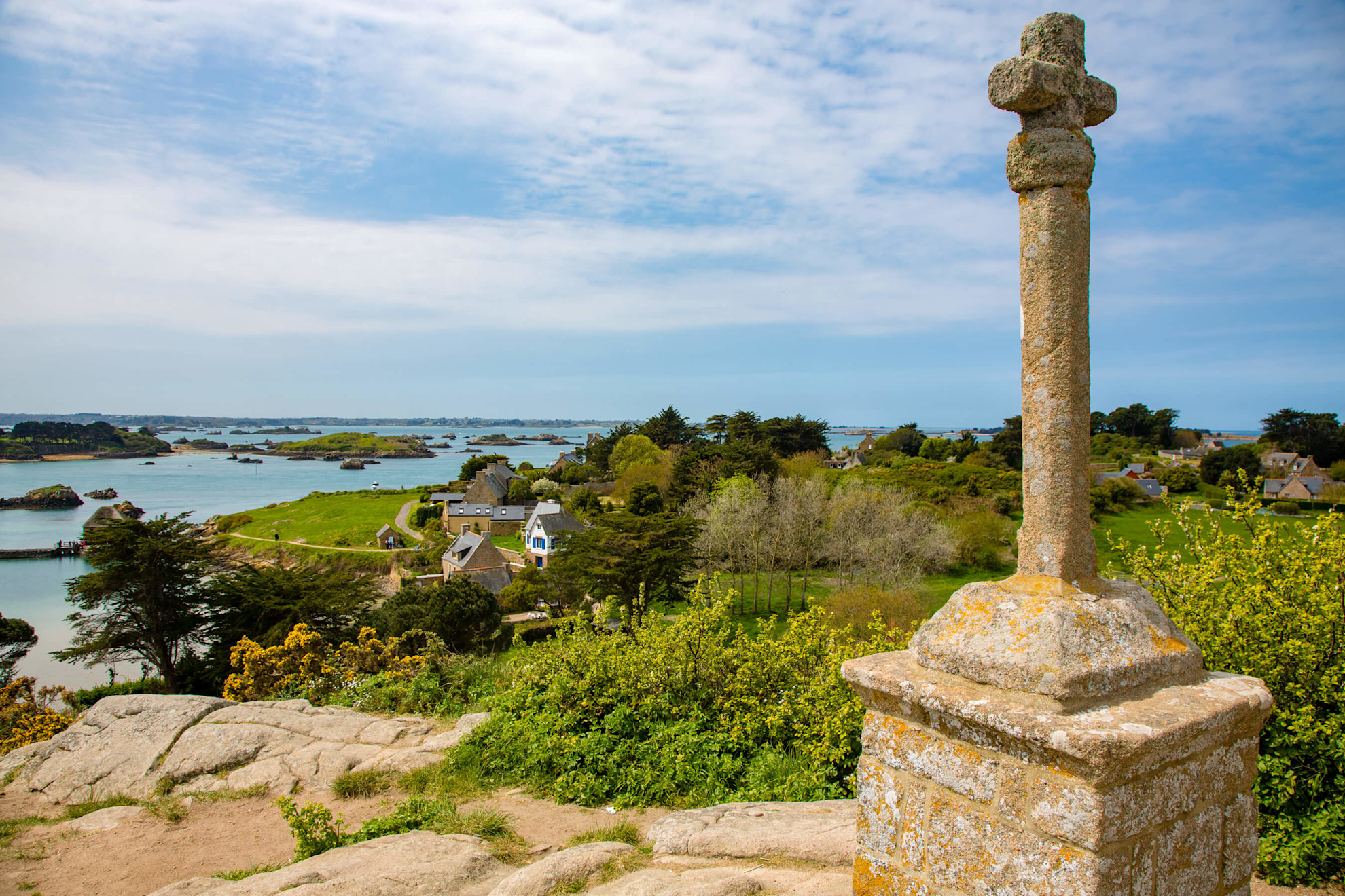A calvary on the Ile de Brehat © Gregory Rohart, BRTC