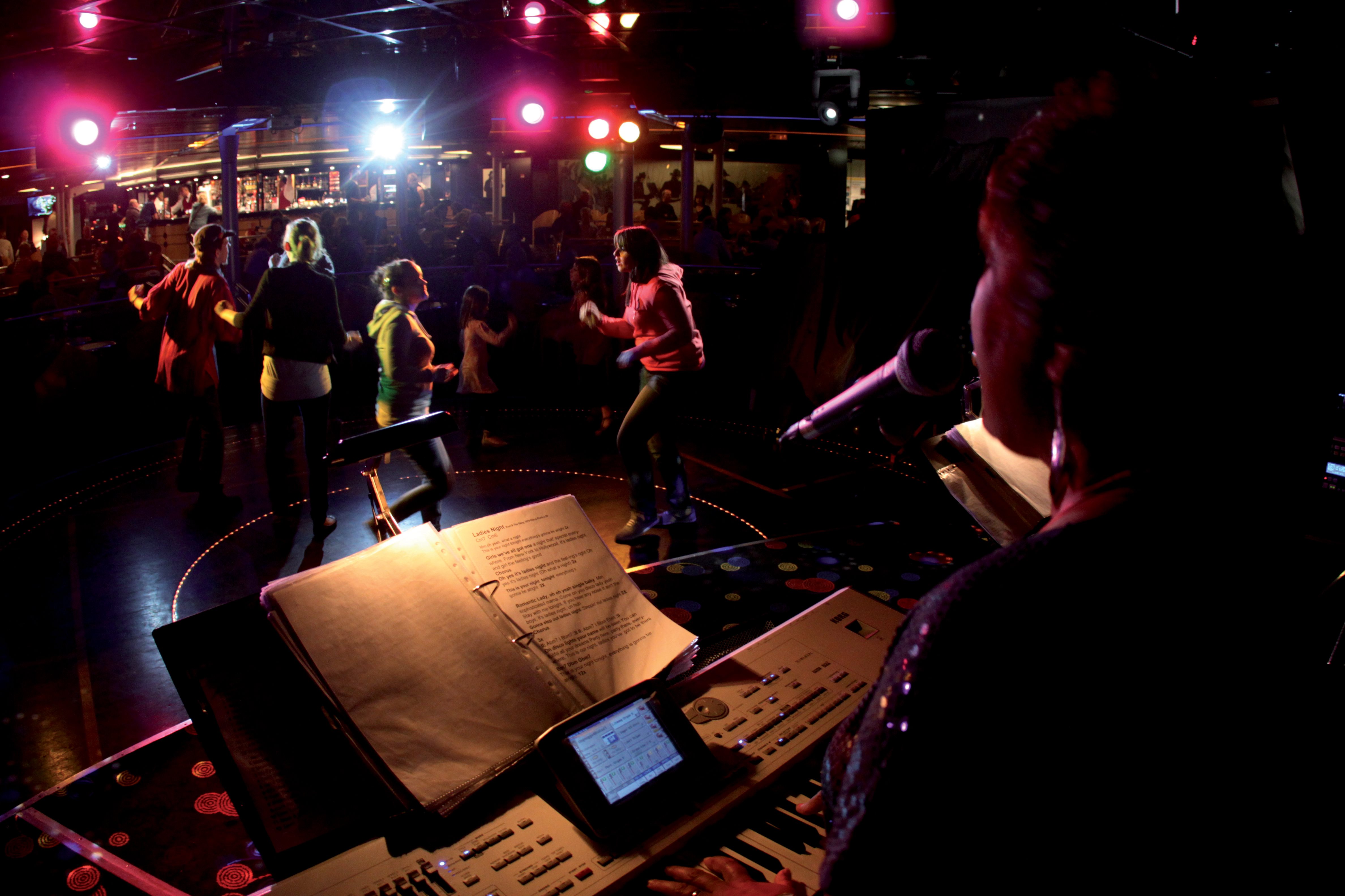 Onboard entertainment singer and dancing