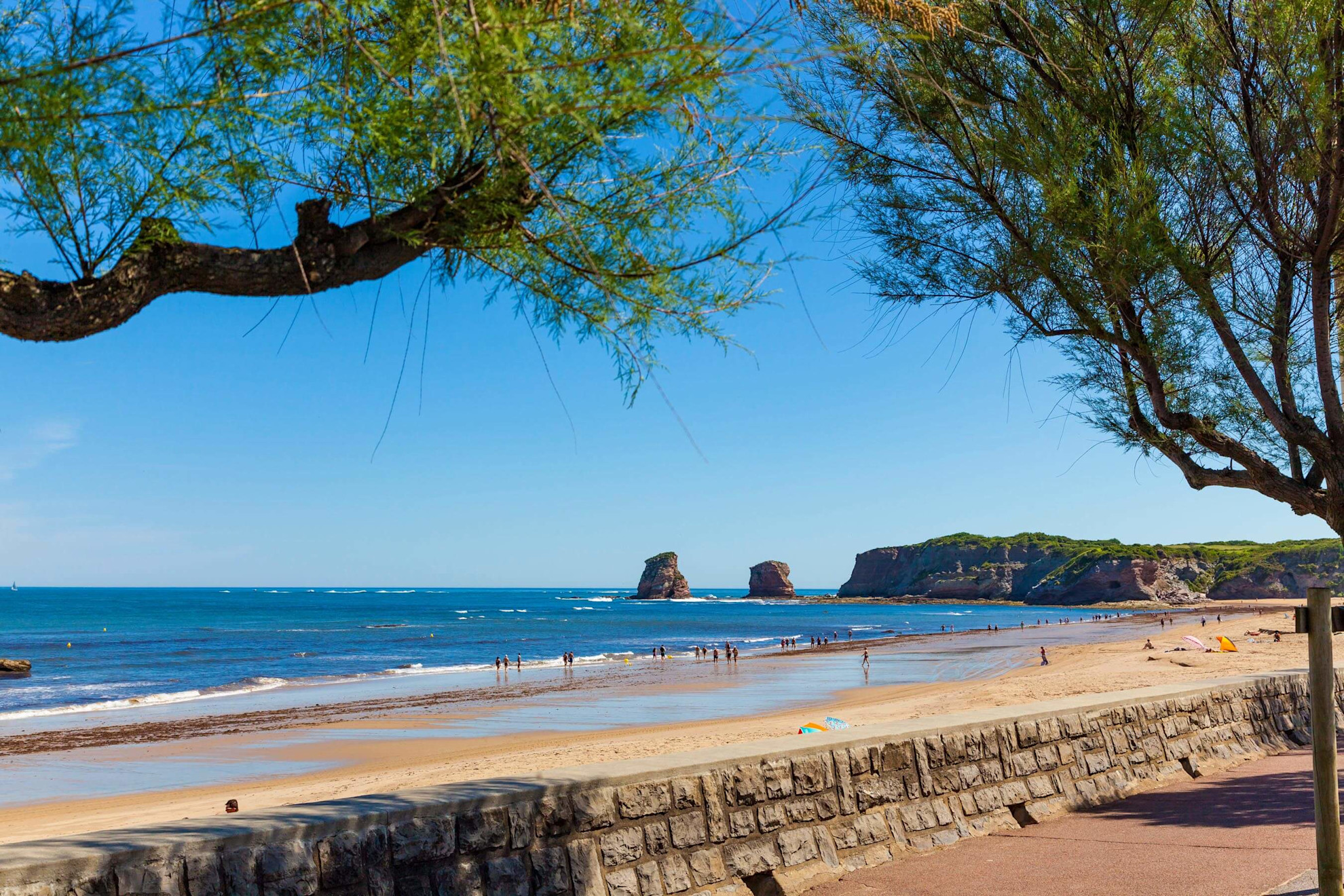 Family-friendly Hendaye beach in Aquitaine