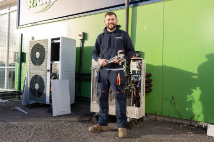 Ri Cruden - Dylan Burke-1